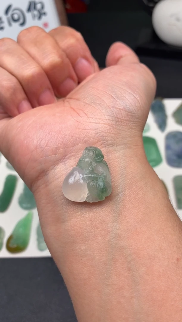 未镶嵌定制翡翠翡翠