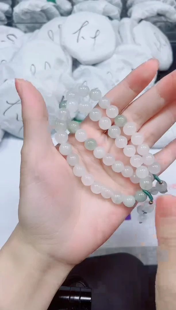 石英质玉手镯未镶嵌9.9