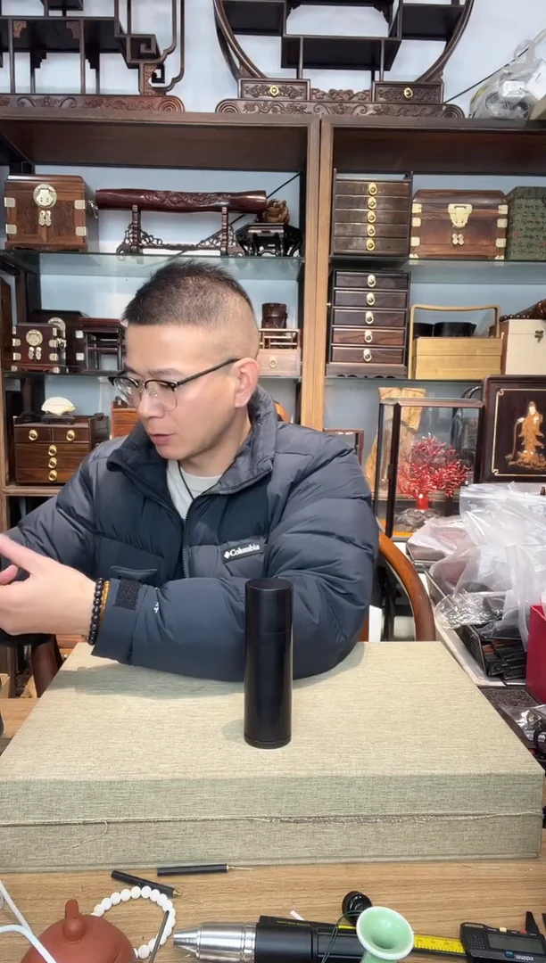 乌木类书架996紫光檀嵌螺钿存香筒  喜上眉梢