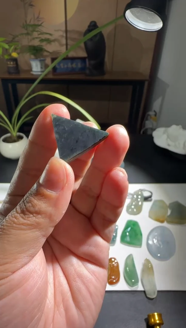 未镶嵌定制翡翠缅甸A货翡翠