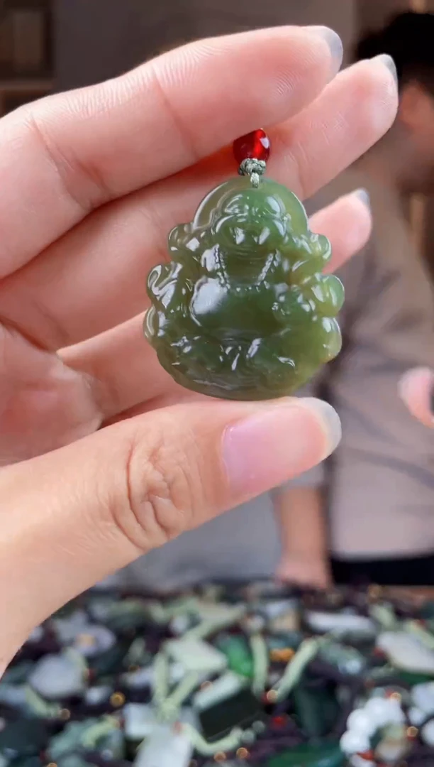 未镶嵌和田玉挂件拍一发一，多样性发货
