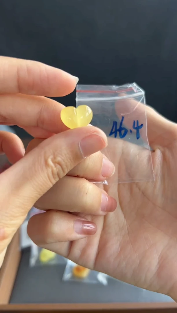 未镶嵌颈饰蜜蜡609买断