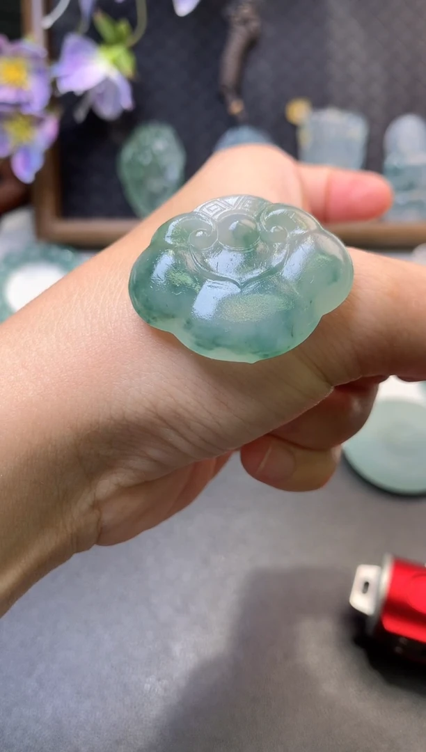 未镶嵌定制翡翠毛货