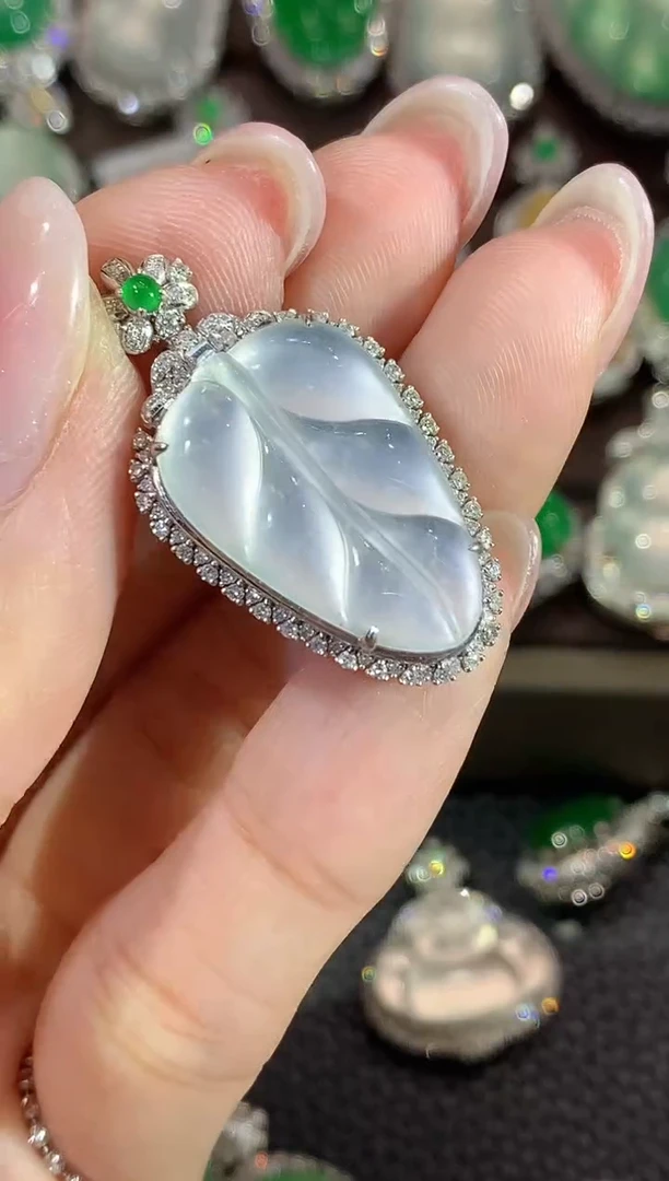 吊坠(不含链)18K金镶嵌翡翠C6