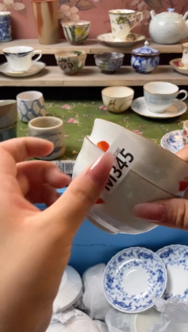 瓷片鹿**️瓷器瓷器M345