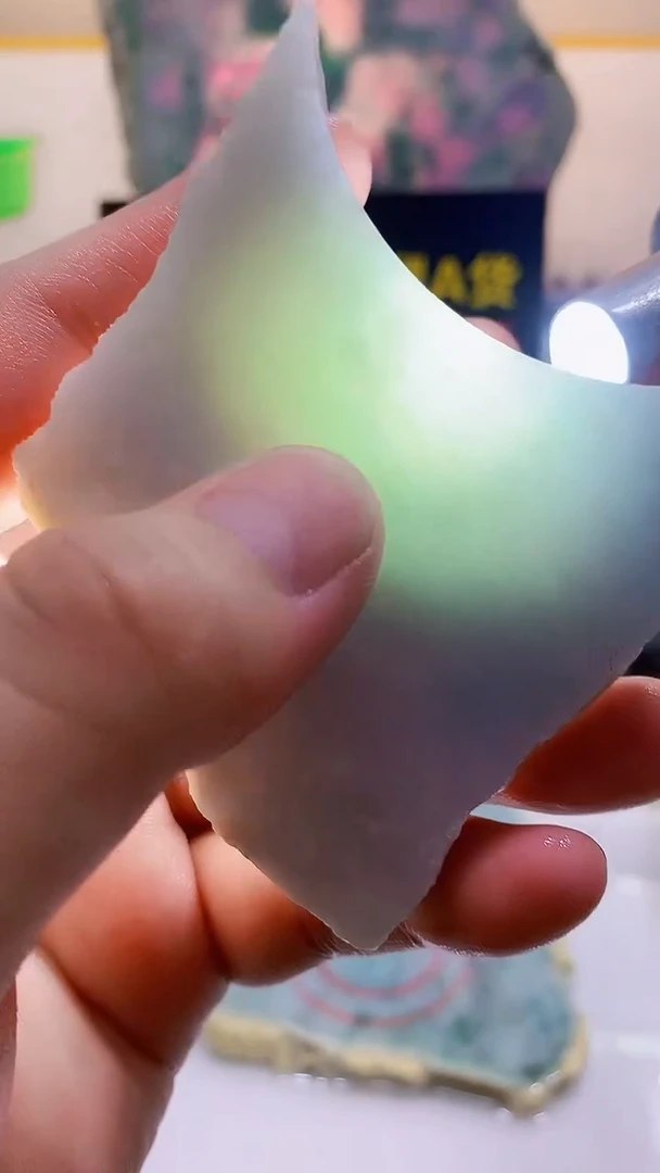 翡翠未镶嵌颈饰0林0翡翠珠宝345