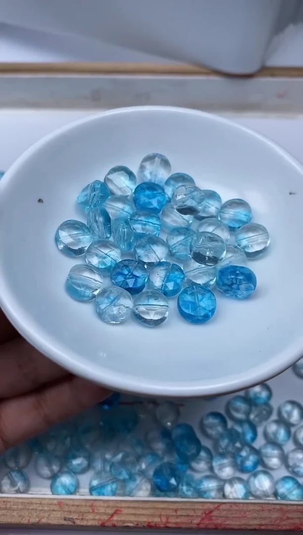 未镶嵌散珠托帕石E522 蓝托 帕蛋饼6*10mm10个9.9元