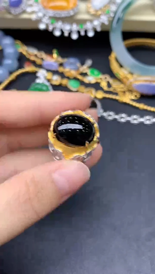 18K金镶嵌戒指翡翠427-雪姐翡翠天天见