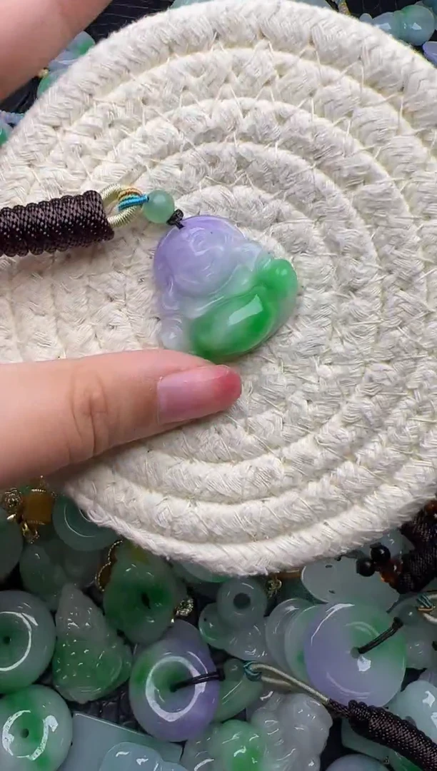 翡翠未镶嵌颈饰天然缅甸翡翠吊坠