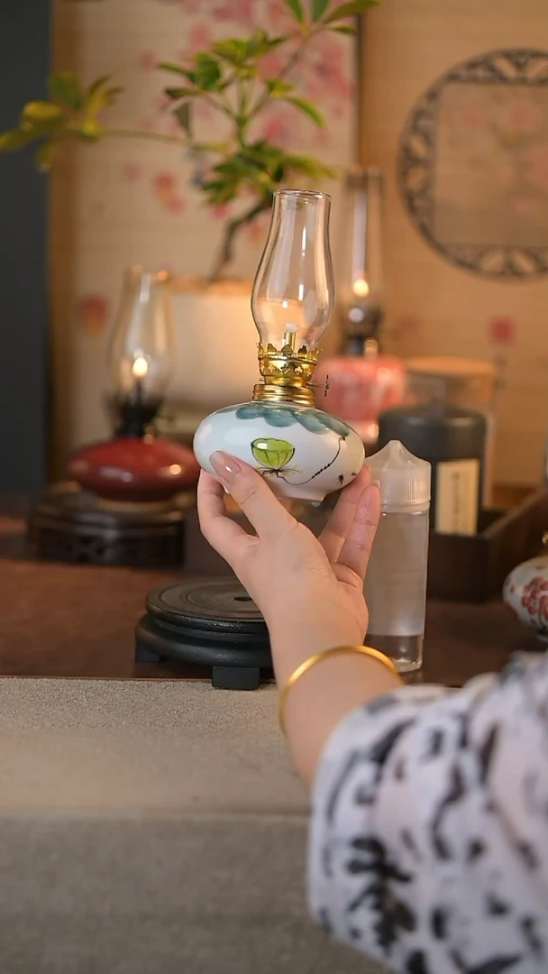 景德镇陶瓷香薰灯摆件