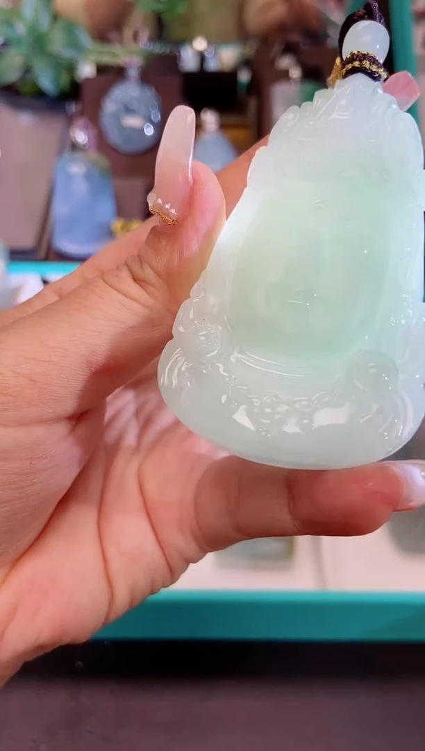颈饰未镶嵌翡翠缅甸天然翡翠