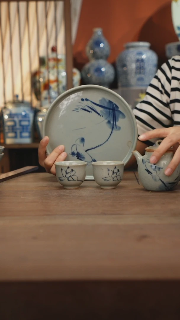 现代景德镇设计师釉下手绘陶瓷餐具