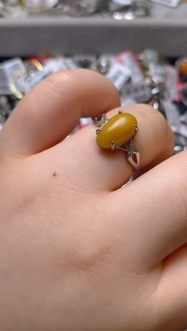 银S925镶嵌戒指翡翠百内无证书