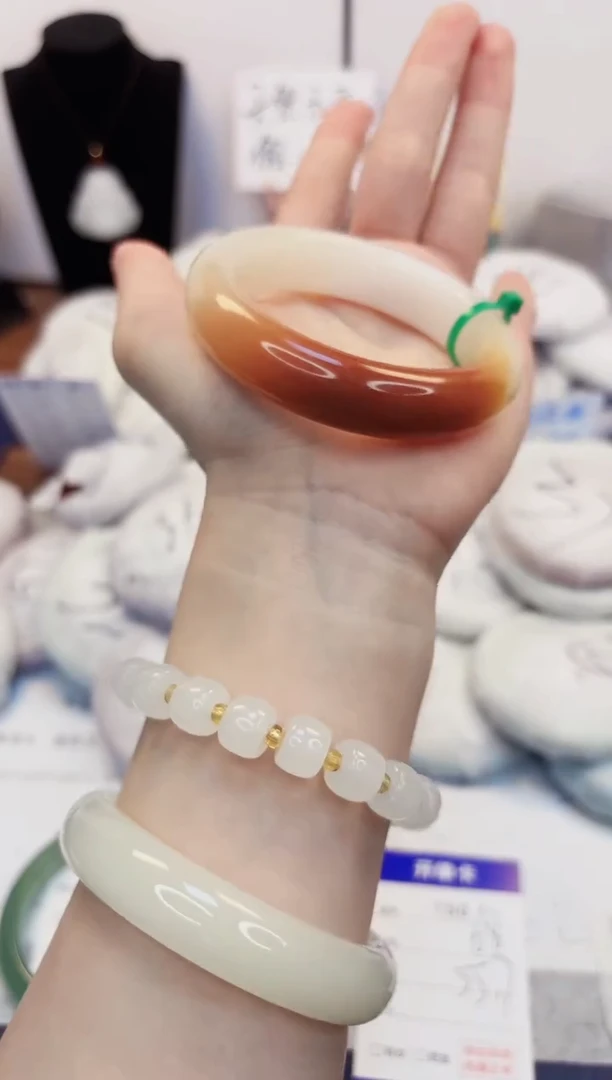 【闪购商品】石英质玉手镯未镶嵌150-财气镯55圈口