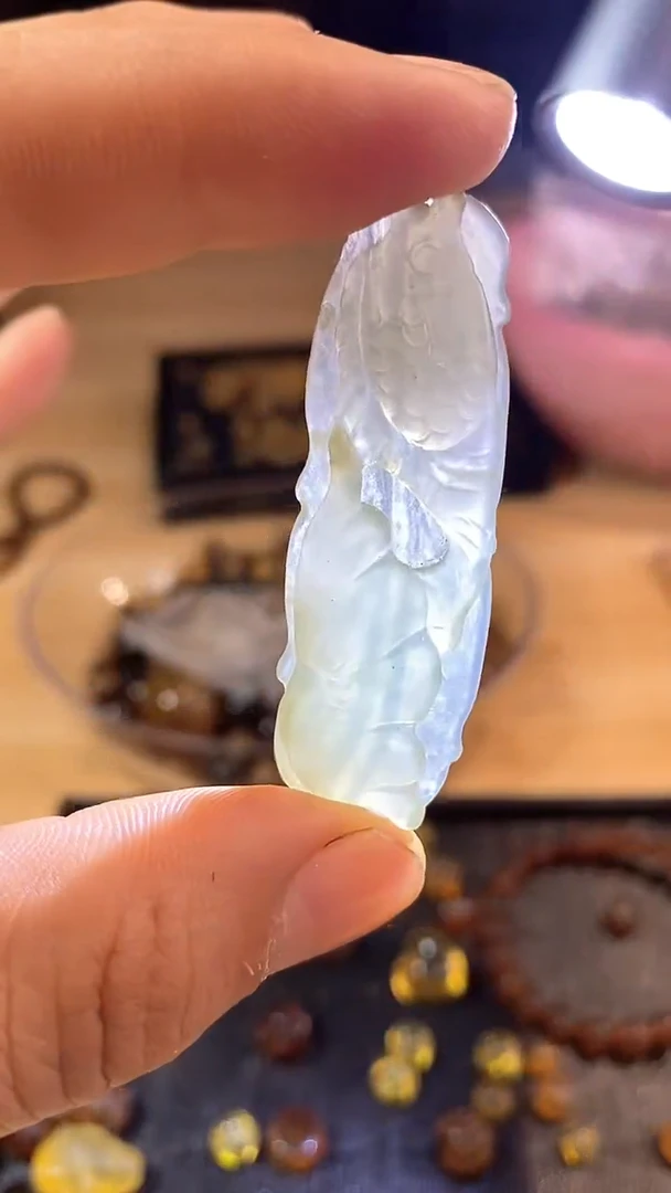 琥珀颈饰未镶嵌天然缅甸琥珀