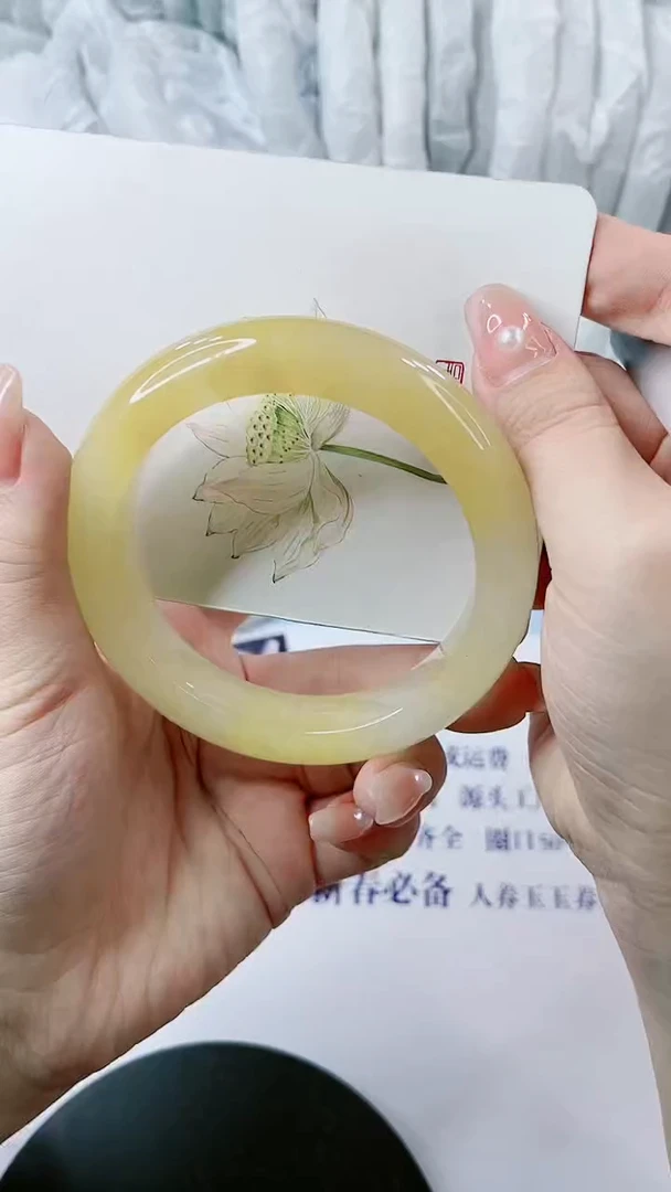 【闪购商品】石英质玉手镯未镶嵌0867273670-62多样性发货