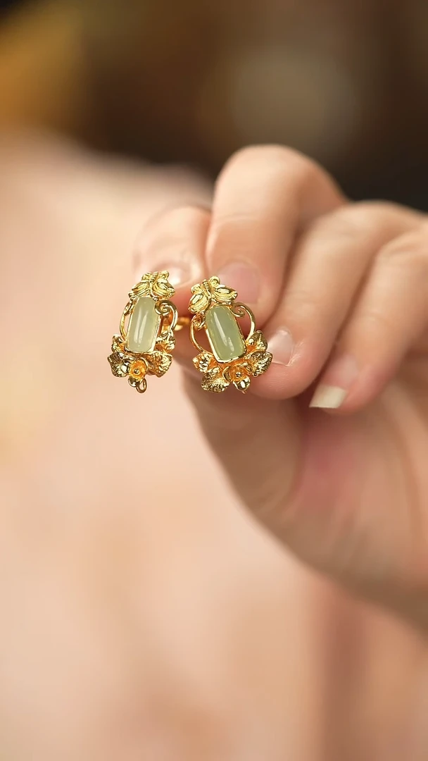 【闪购商品】翡翠耳饰银S925镶嵌新款