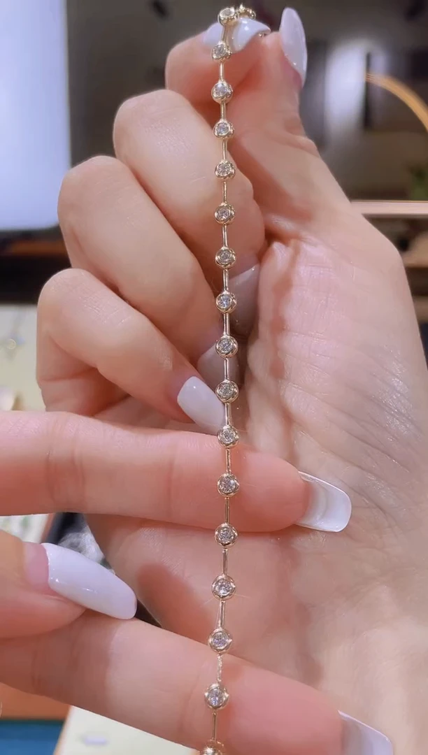 【闪购商品】实验室培育钻石18K金镶嵌手链手链