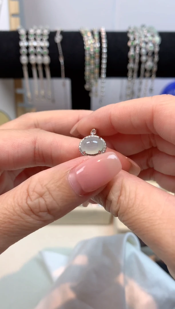 翡翠戒指银S925镶嵌天然A货翡翠