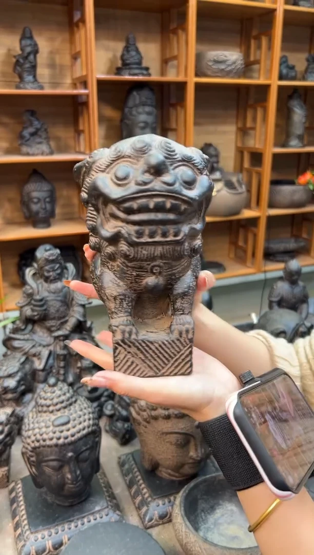 陶土【火山泥】案头狮