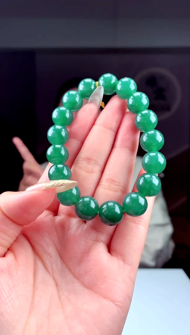 【闪购商品】翡翠颈饰未镶嵌天然A货翡翠（拍一发一）