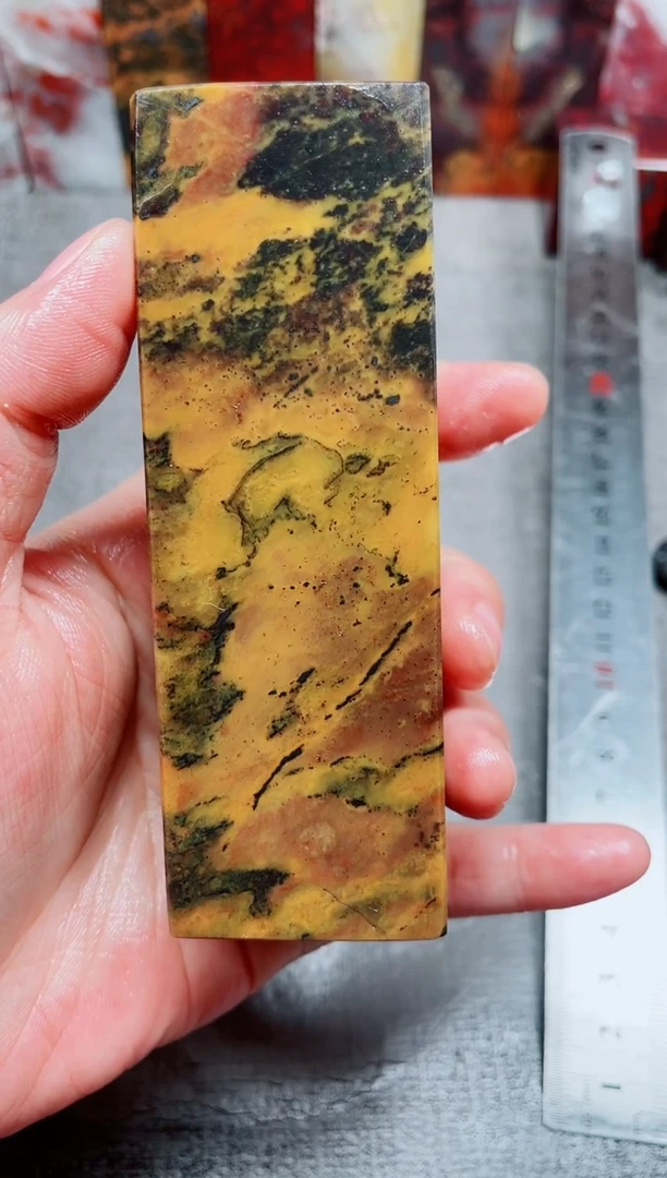 玉桂林鸡血玉素章田湾黄绿22