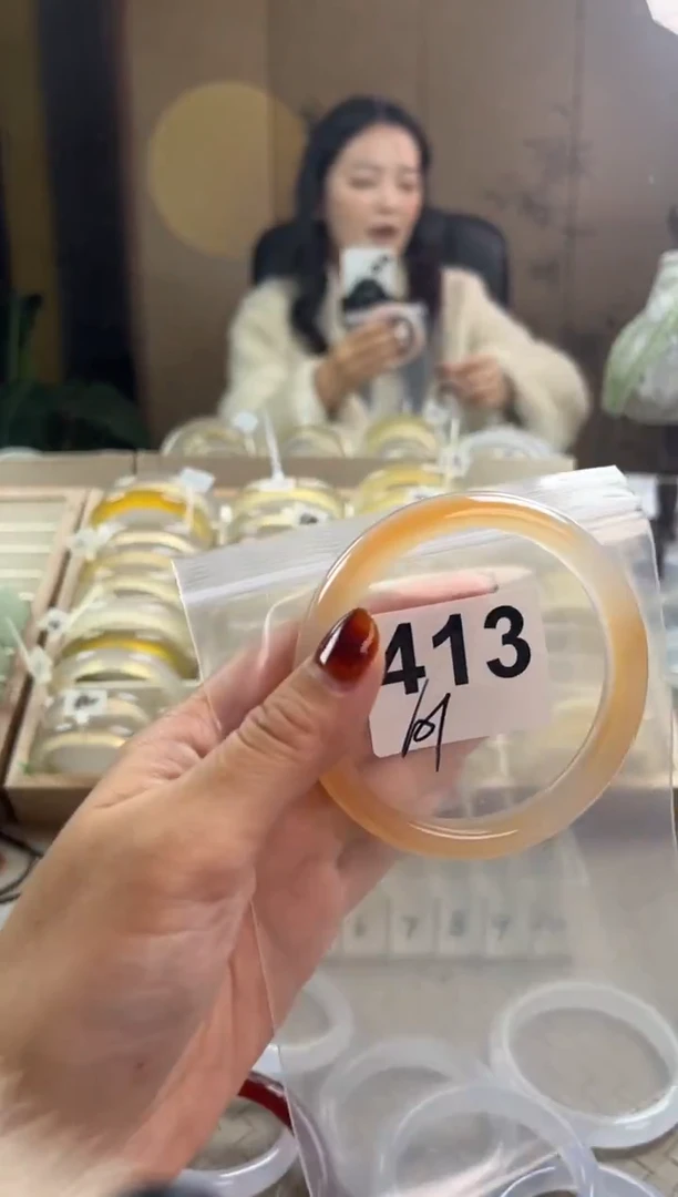 手镯玛瑙/玉髓未镶嵌413