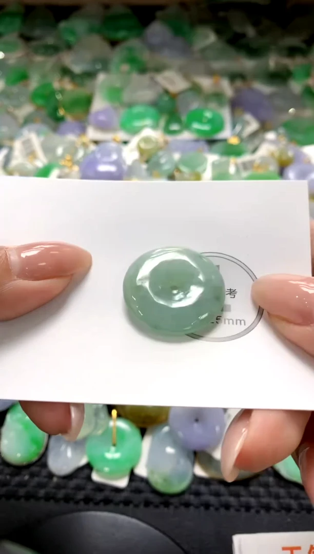 颈饰未镶嵌翡翠1111111111111111