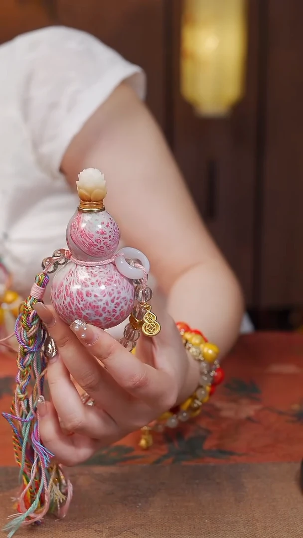 382漆艺工艺小葫芦109