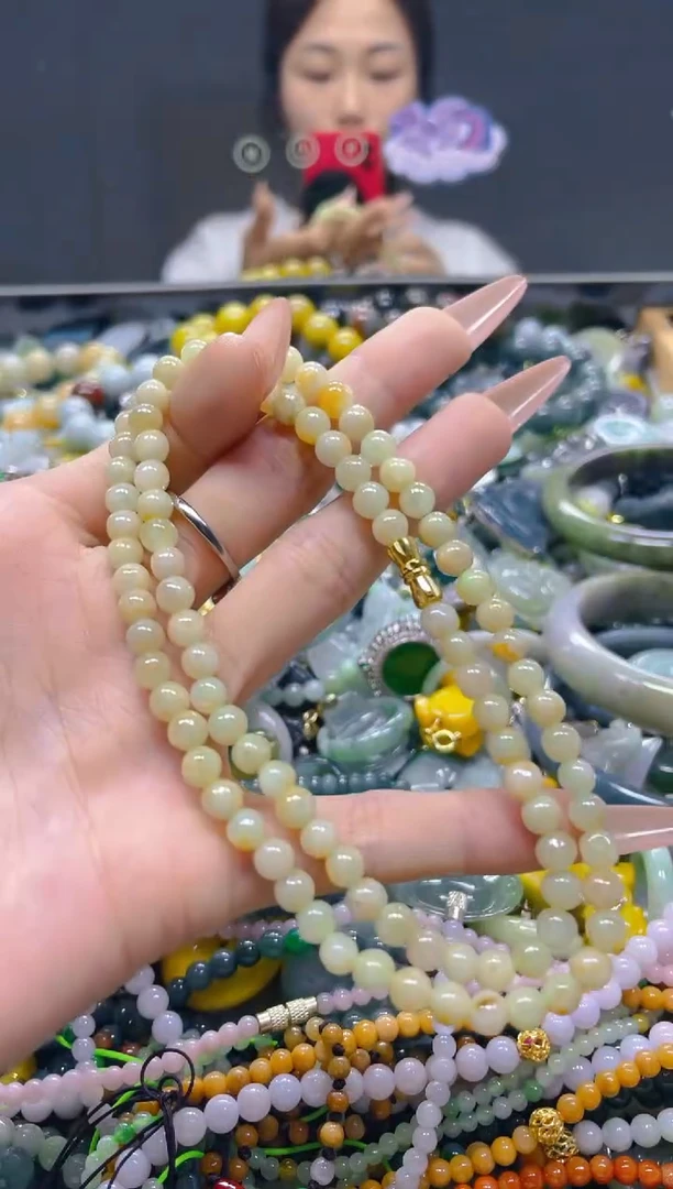 颈饰未镶嵌翡翠5MM