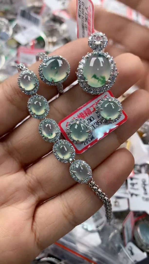 银S925镶嵌戒指翡翠333              10