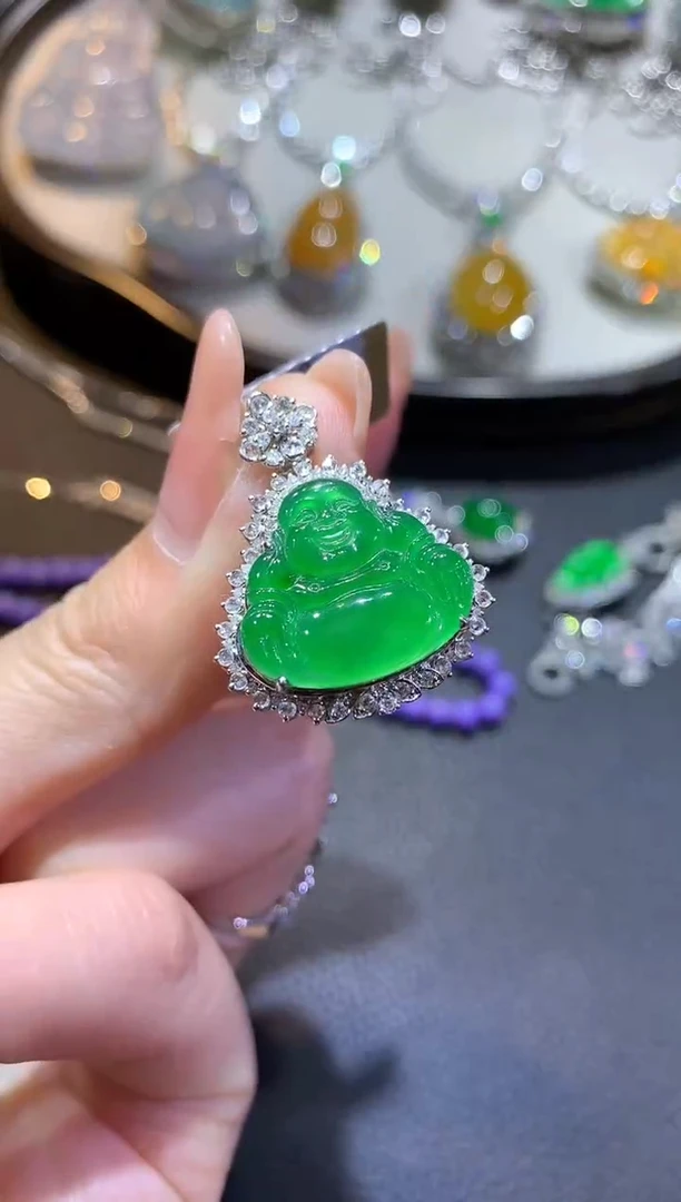 【闪购商品】翡翠吊坠(不含链)18K金镶嵌64-佛公（多样性发货一件