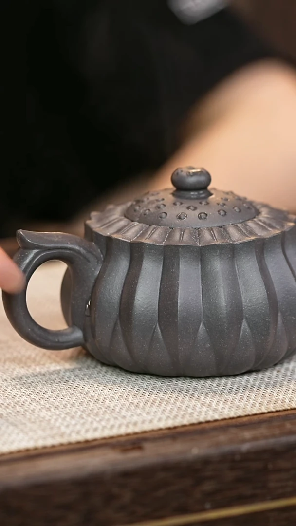 茶壶紫砂天青泥  菊蕾壶  福利