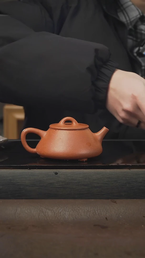 茶壶紫砂平盖石瓢，金降坡泥，150cc