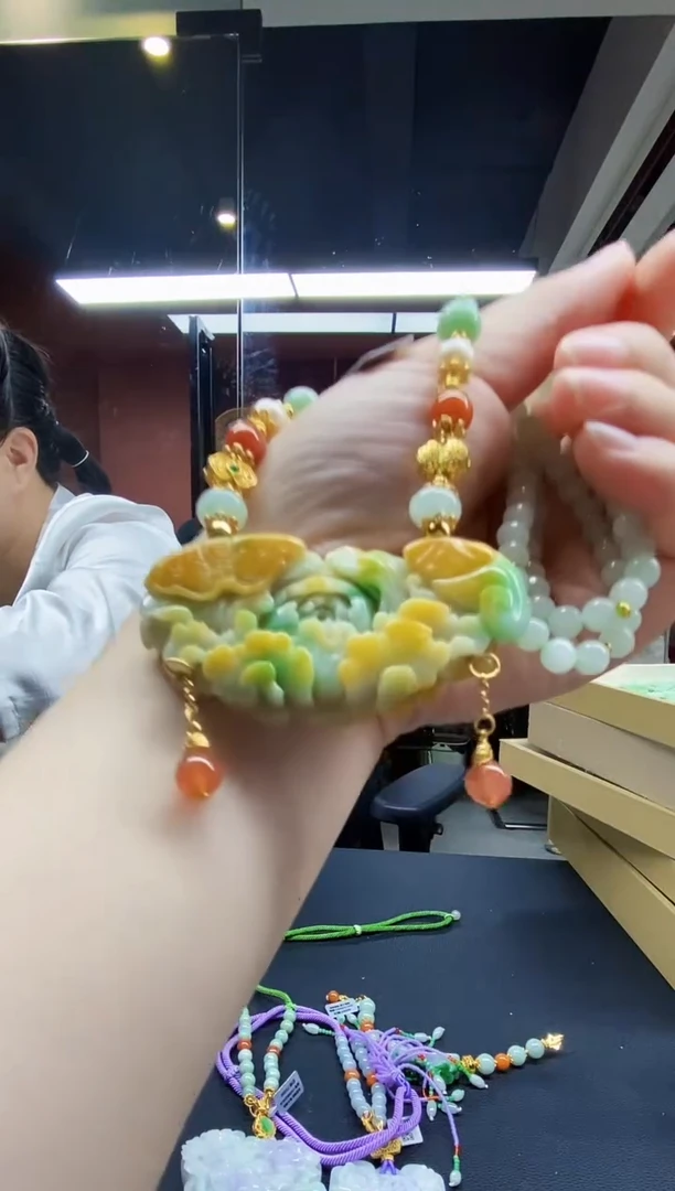 颈饰未镶嵌翡翠翡翠吊坠