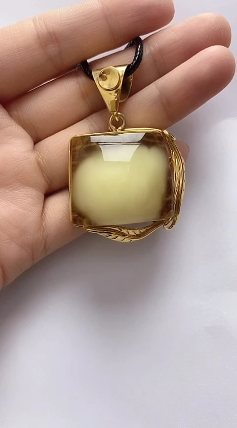 【闪购商品】琥珀裸石银S925镶嵌琥珀吊坠