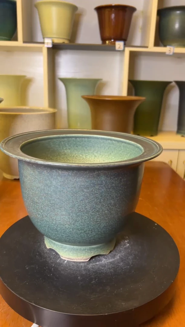 微瑕斑点绿陶瓷花盆高17外口23内口18