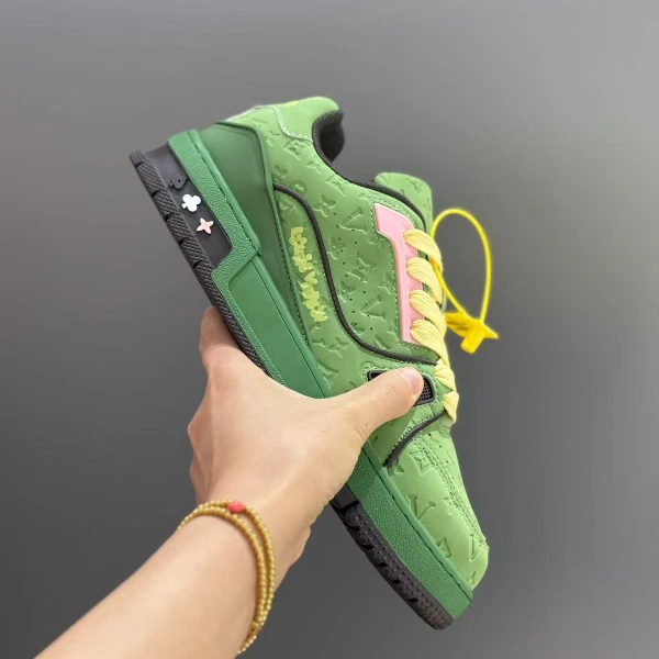 Gumijia/欧货新款经典款时尚百搭舒透气休闲舒适休闲男鞋S1109