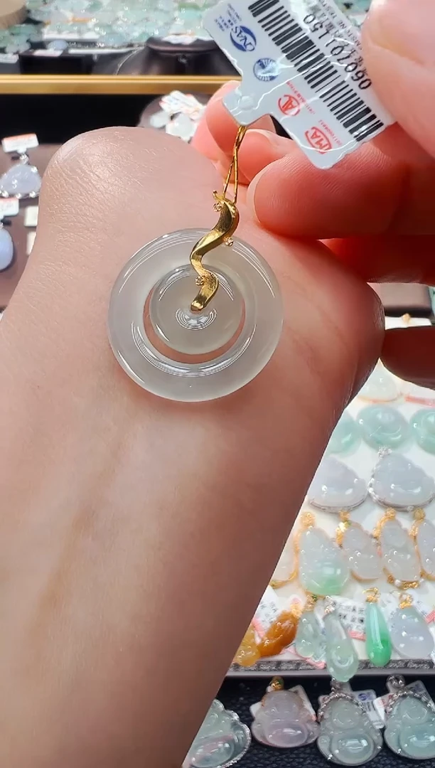 【闪购商品】翡翠吊坠(不含链)18K金镶嵌甜甜圈吊坠1150