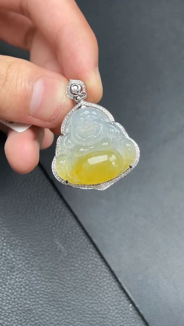 翡翠18K金镶嵌颈饰佛公