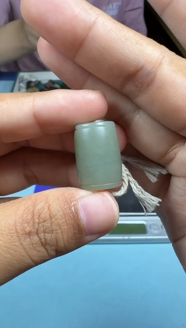 玛瑙/玉髓颈饰未镶嵌1