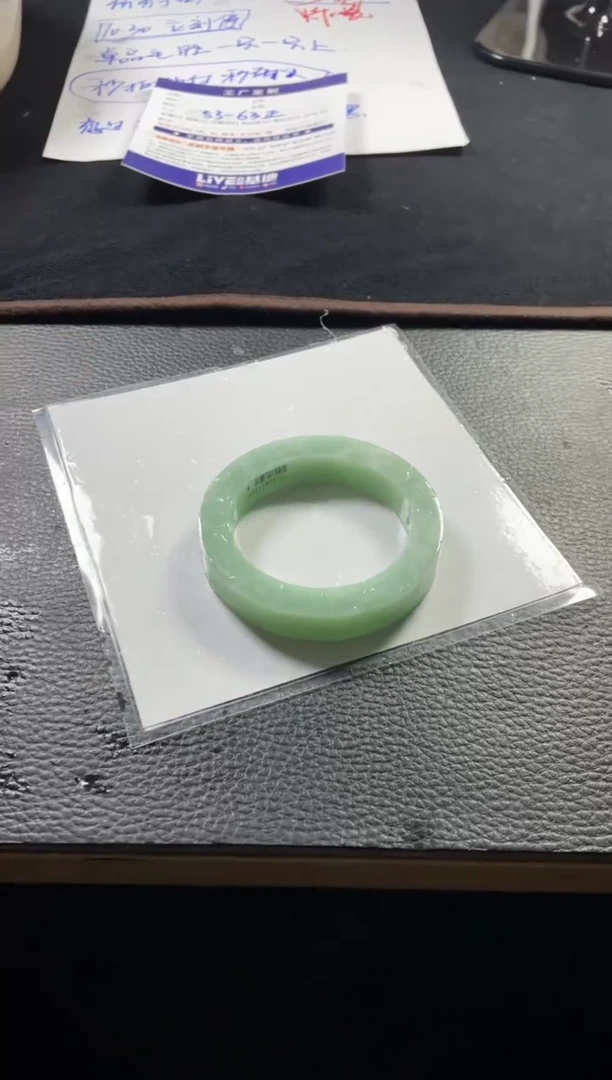 【闪购商品】定制翡翠手镯未镶嵌绿定制手镯ZX9/DZS