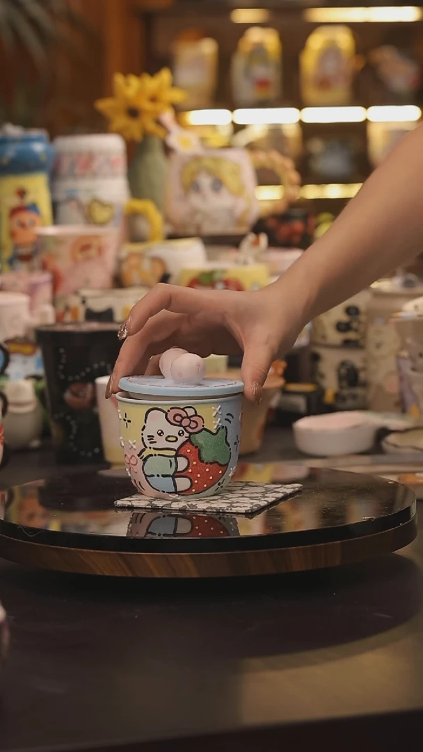 景德镇釉下彩绘设计师款式陶瓷