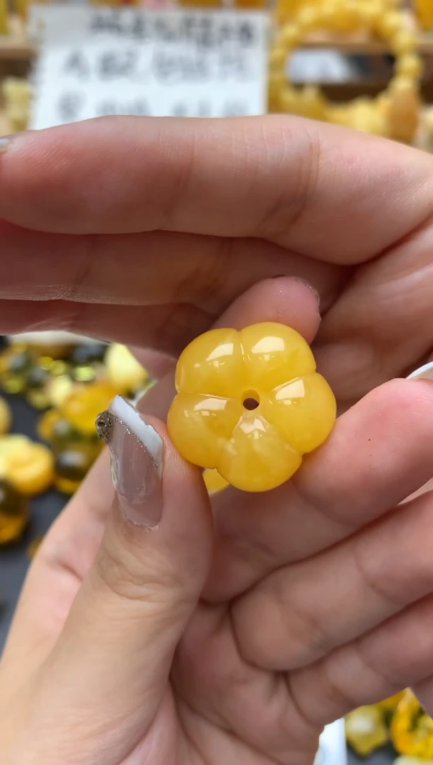 琥珀未镶嵌珠宝奇石145琥珀蜜蜡微瑕