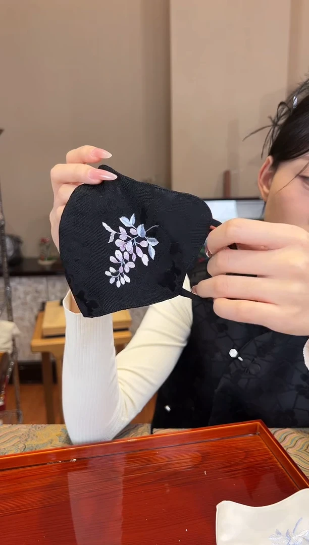 刺绣苏绣手工刺绣100桑蚕丝面罩