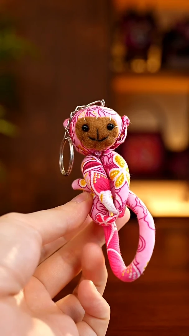 刺绣私人定制苗族手工猴子（混发）