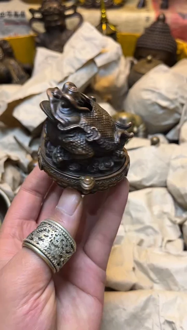 精美铜器，点击下单