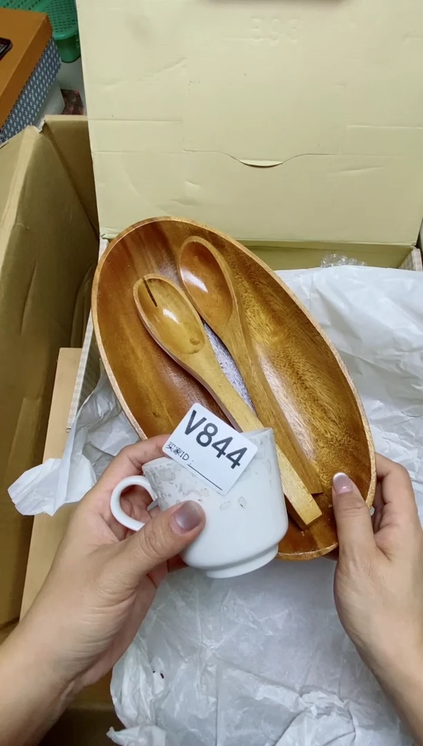 瓷片蔓*V844默认微瑕，谨慎参拍