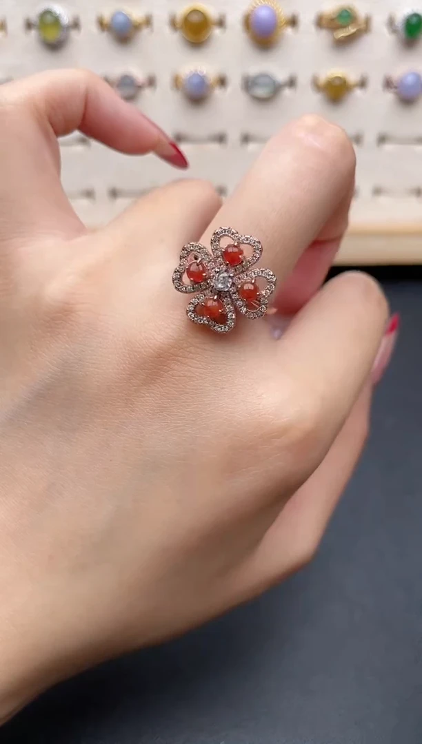 【闪购商品】翡翠戒指银S925镶嵌一物一证一礼盒