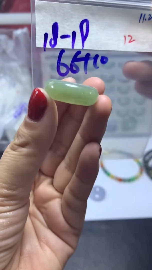 未镶嵌定制翡翠毛货需精细抛光拍一发一